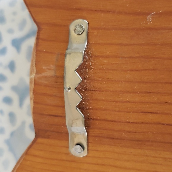 Hand-painted Wood Cat Cutout - Picture 9 of 13